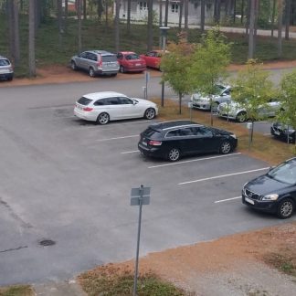 Hoitokoti Honkalinnan paikoitusalue