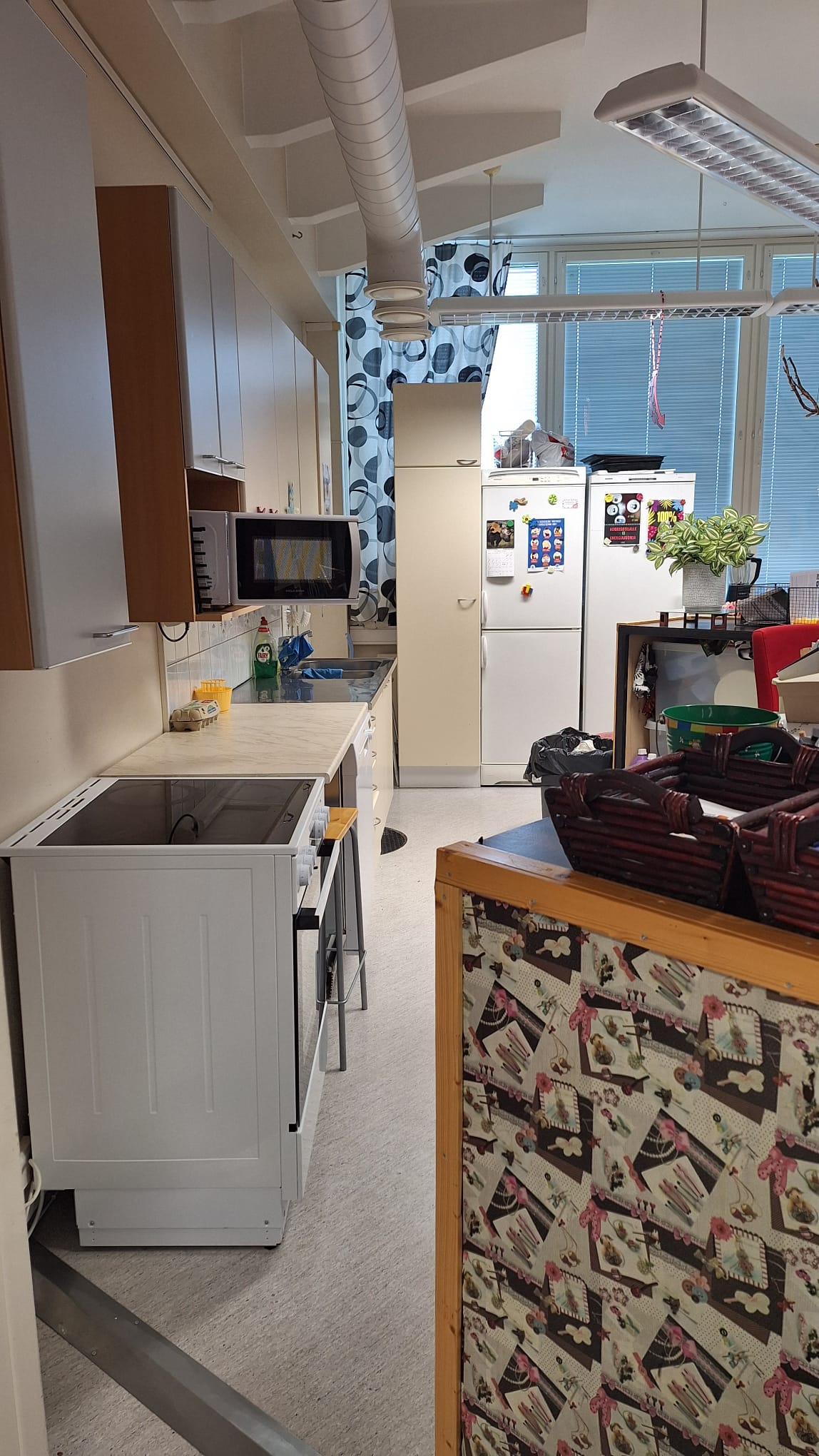 Nuorisotila yläkerta käyttövuoro - 4